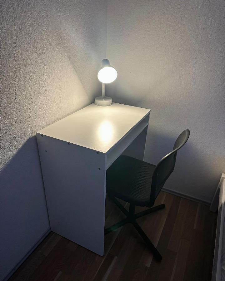 Adelin Einzelzimmer Hostel Wina Bagian luar foto