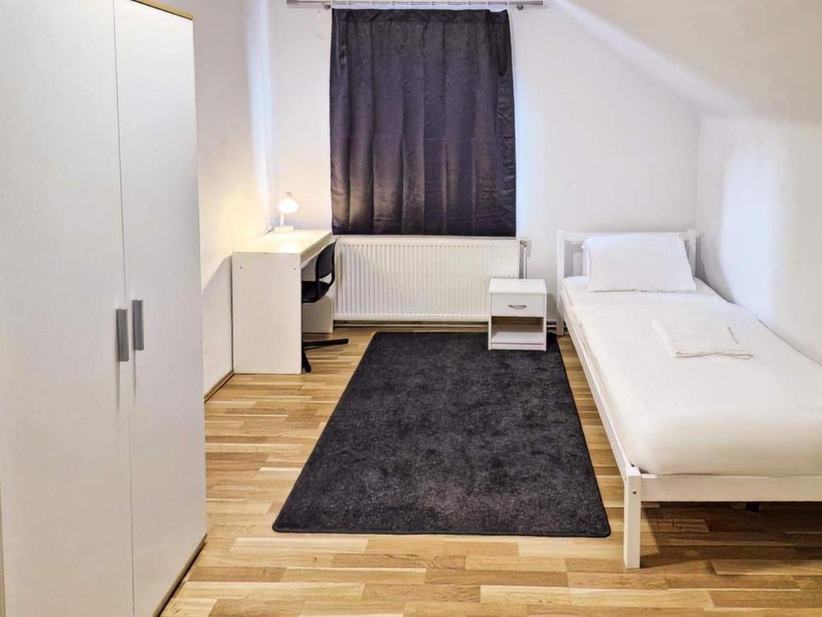 Adelin Einzelzimmer Hostel Wina Bagian luar foto